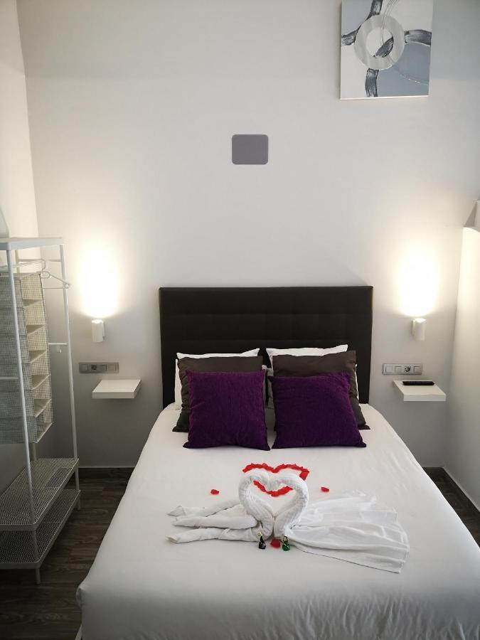 Eres Emerita "Apartamentos & Suites" Mérida Exterior photo