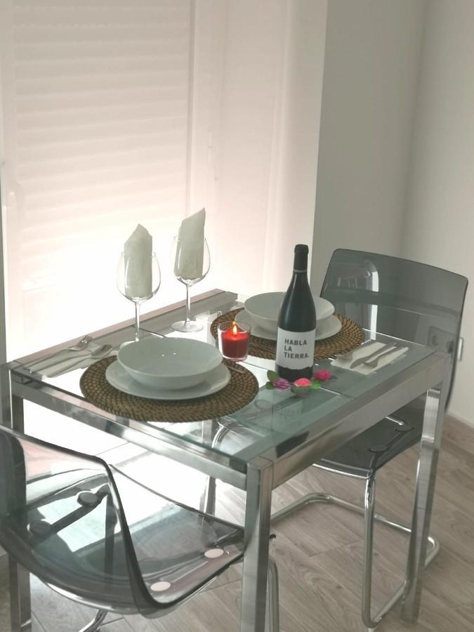 Eres Emerita "Apartamentos & Suites" Mérida Exterior photo